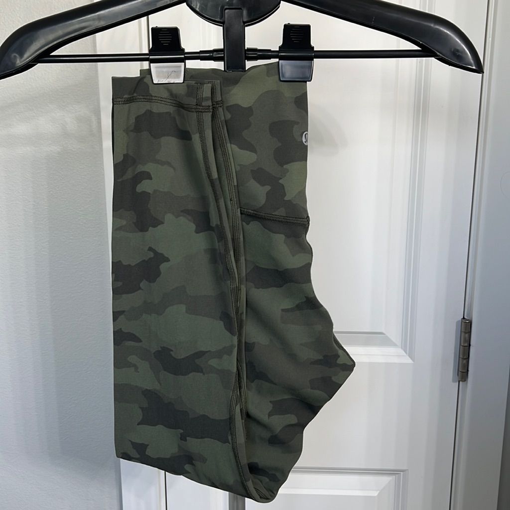 Lululemon Align Pant 25” Size 8